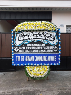 Papan Bunga Duka di Maruyung